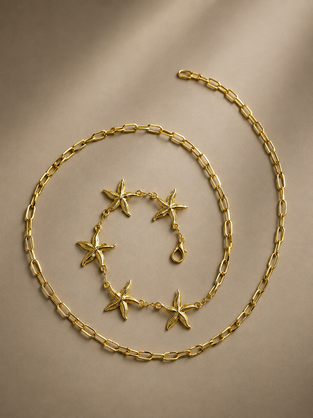 Cynora Starfish Zincir Kemer (2001)